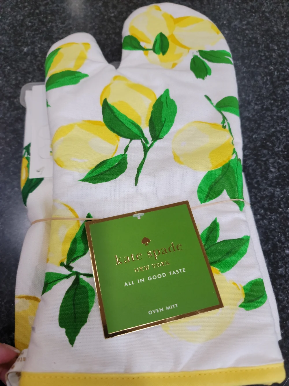 kate spade New York Lemon Print White Cotton Apron And Oven Mitt